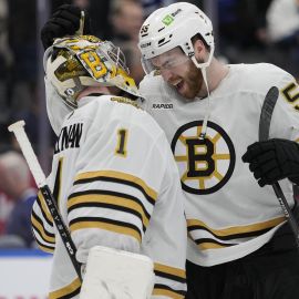 How Bruins’ Linus Ullmark Felt About Jeremy Swayman’s Consecutive Starts