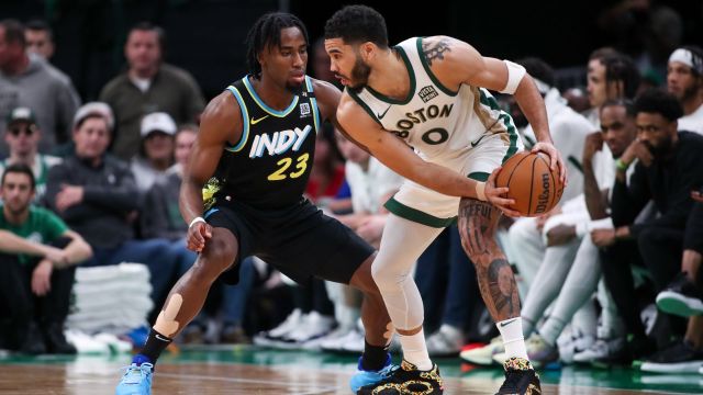 Indiana Pacers guard Aaron Nesmith and Boston Celtics forward Jayson Tatum