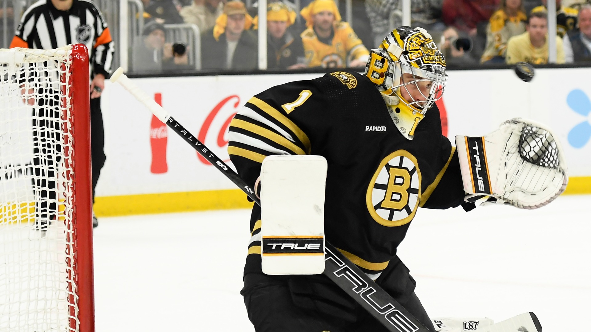 Jim Montgomery Not Losing Confidence In Bruins’ Jeremy Swayman