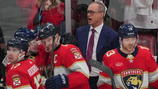 Florida Panthers head coach Paul Maurice