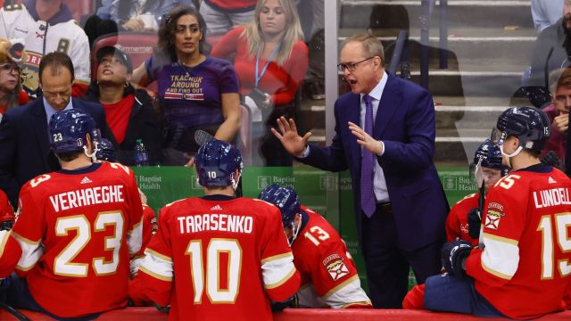 Florida Panthers head coach Paul Maurice