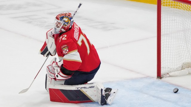 Florida Panthers goaltender Sergei Bobrovsky