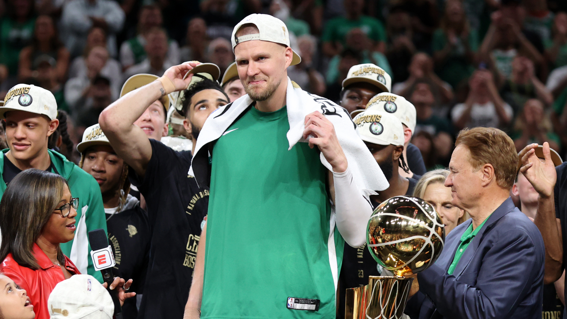フォッケア ケーベンシス(クリスパ) 現地球 発根済 プレステラ120 Kristaps Porzingis Sends Message To Celtics, Fans After Trade