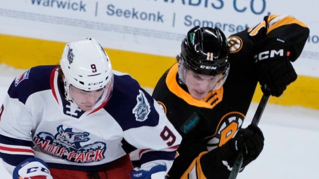 Boston Bruins prospect Riley Duran and New York Rangers prospect Brett Berard