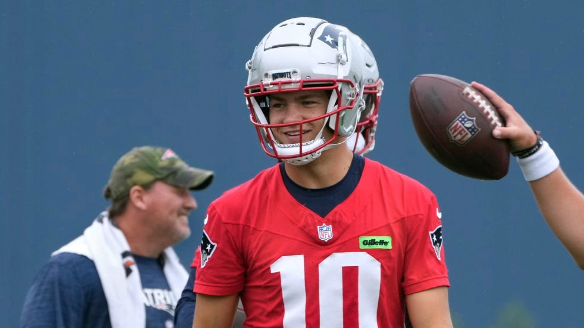 Alex Van Pelt notes the ‘biggest thing’ he saw on Patriots’ Drake make