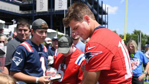 New England Patriots quarterback Drake Maye