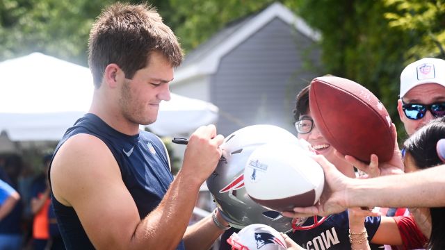 New England Patriots quarterback Drake Maye