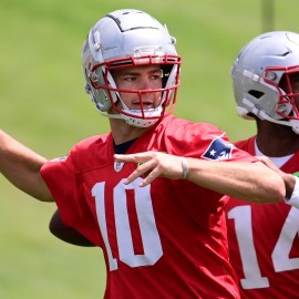 New England Patriots quarterbacks Drake Maye, Jacoby Brissett