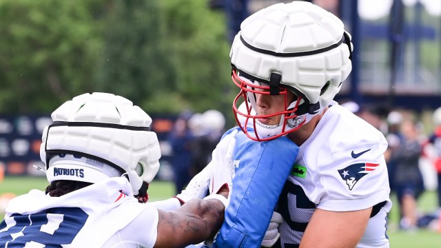 New England Patriots tight end Hunter Henry