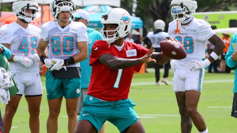 Miami Dolphins quarterback Tua Tagovailoa