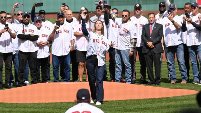 Brianna Wakefield. Boston Red Sox game planning coordinator/catchng coach Jason Varitek