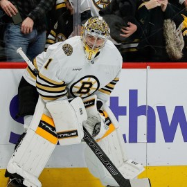 Boston Bruins goaltender Jeremy Swayman