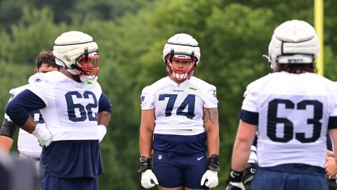 New England Patriots offensive lineman Michael Jordan