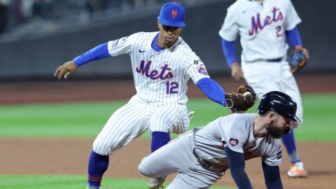 New York Mets shortstop Francisco Lindor and Boston Red Sox catcher Connor Wong