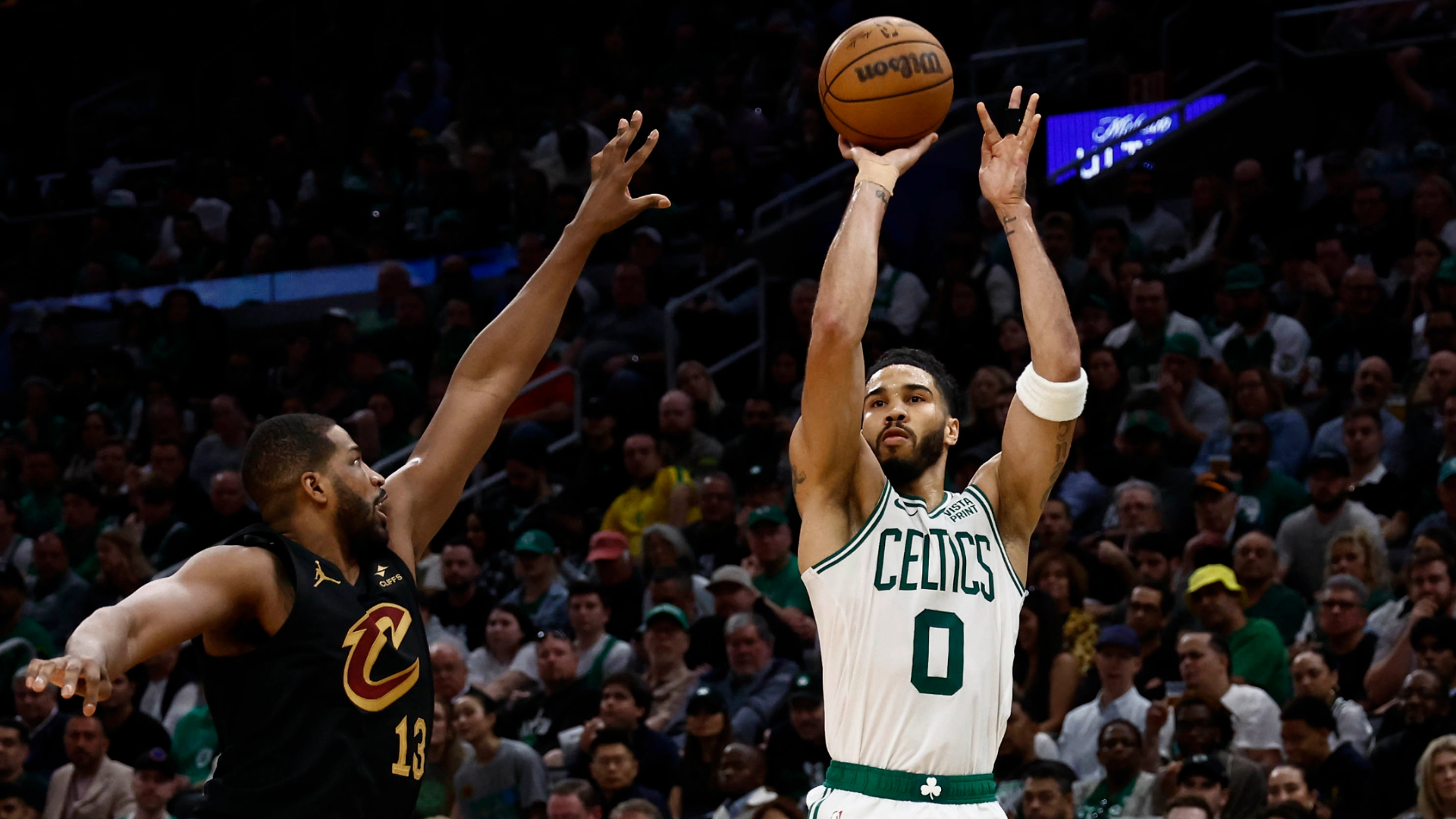 NBA Rumors: Former Celtics Center Re-Signs With East Contender