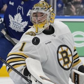 Boston Bruins goalie Jeremy Swayman