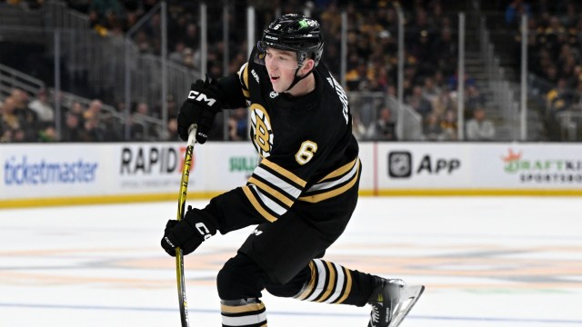 Boston Bruins defenseman Mason Lohrei