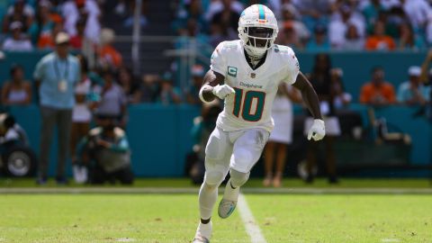 Miami Dolphins wide receiver Tyreek Hill