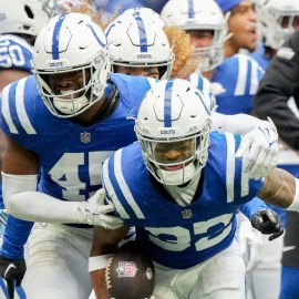 Indianapolis Colts linebacker E.J. Speed, safety Julian Blackmon