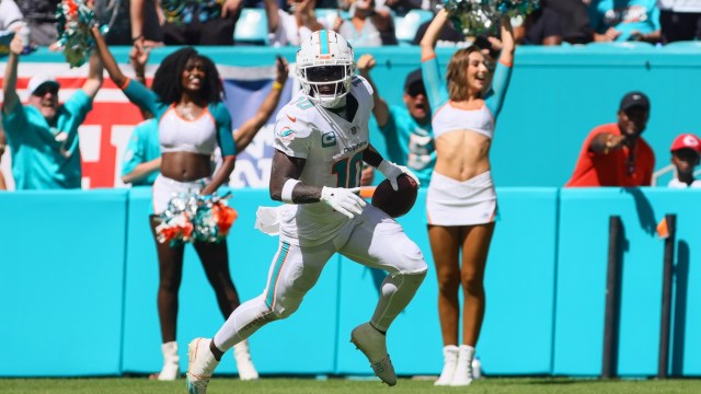 Miami Dolphins wide receiver Tyreek Hill