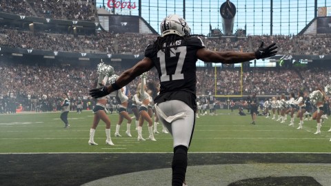 Las Vegas Raiders wide receiver Davante Adams