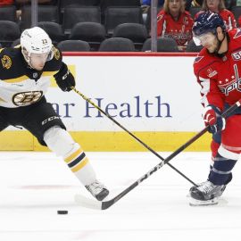 Boston Bruins forward Fabian Lysell and Washington Capitals forward Nic Dowd