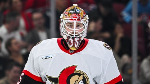 Ottawa Senators goalie Linus Ullmark