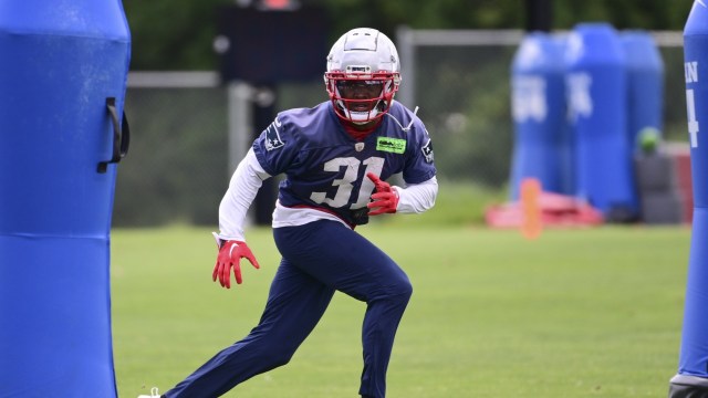 New England Patriots cornerback Jonathan Jones