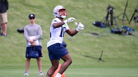 New England Patriots linebacker Sione Takitaki