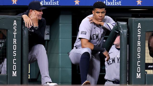 New York Yankees manager Aaron Boone and MLB outfielder Juan Soto