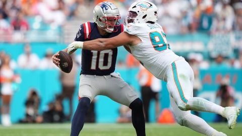 New England Patriots quarterback Drake Maye