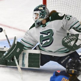 Boston Fleet goaltender Aerin Frankel