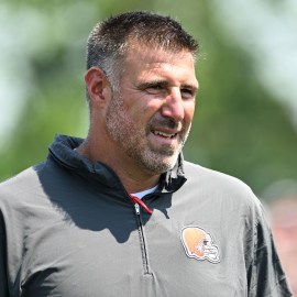 Cleveland Browns senior consultant Mike Vrabel