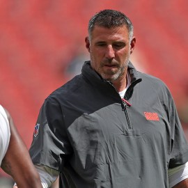 Cleveland Browns senior consultant Mike Vrabel