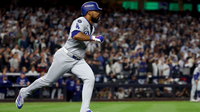 MLB outfielder Teoscar Hernández