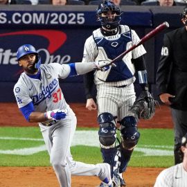 Los Angeles Dodgers outfielder Teoscar Hernandez