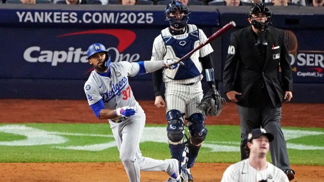 Los Angeles Dodgers outfielder Teoscar Hernandez