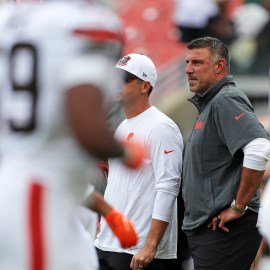 Cleveland Browns senior consultant Mike Vrabel