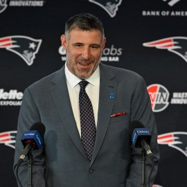 New England Patriots head coach Mike Vrabel