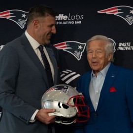 New England Patriots head coach Mike Vrabel, owner Robert Kraft