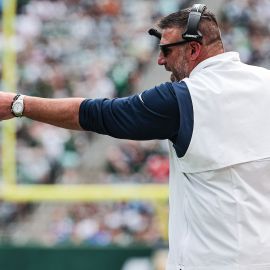 New England Patriots head coach Mike Vrabel