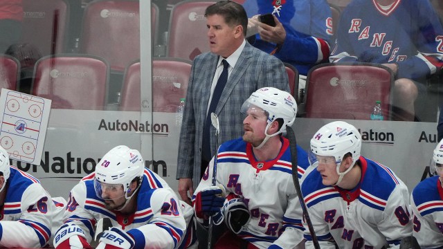 New York Rangers on the bench with Head Coach Peter Laviolette