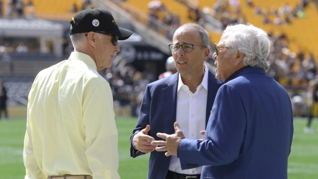 New England Patriots president Jonathan Kraft and owner Robert Kraft