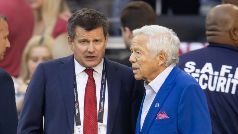 Arizona Cardinals owner Michael Bidwill, New England Patriots owner Robert Kraft