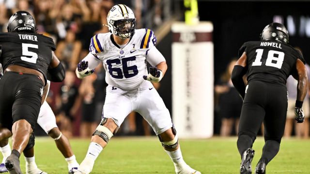 LSU offensive tackle Will Campbell