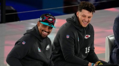 Philadelphia Eagles quarterback Jalen Hurts and Kansas City Chiefs quarterback Patrick Mahomes