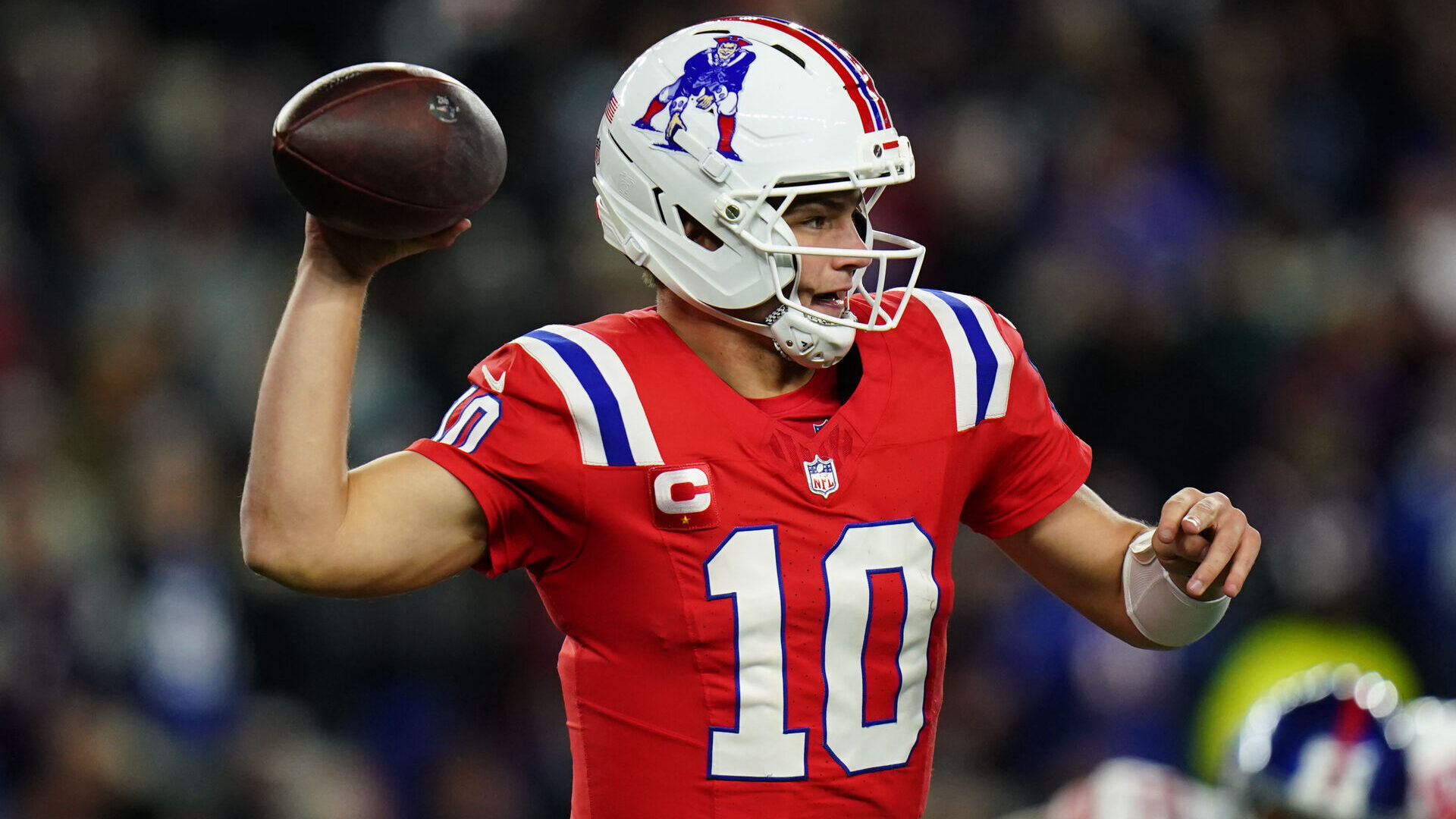 nesn.com - Daniel Fisher - CBS Sports Hands Out Surprising Patriots-Bills Predictions